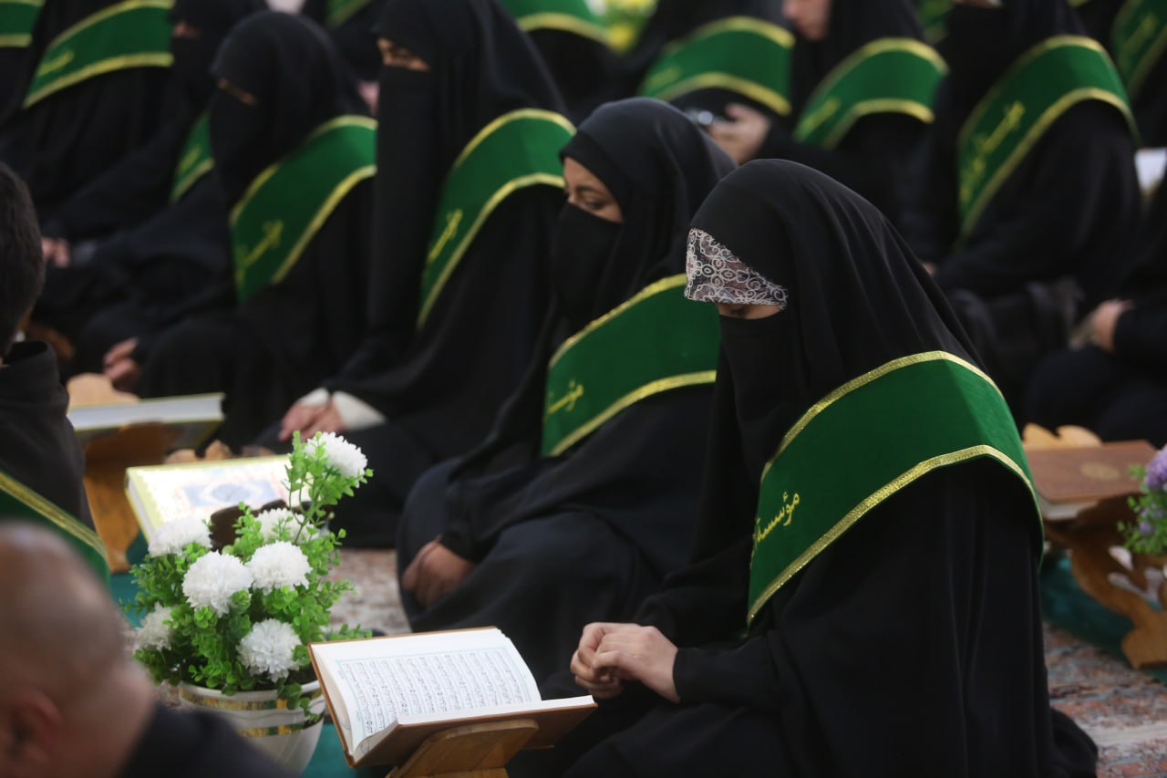 حفل تخرج طلبة المؤسسة